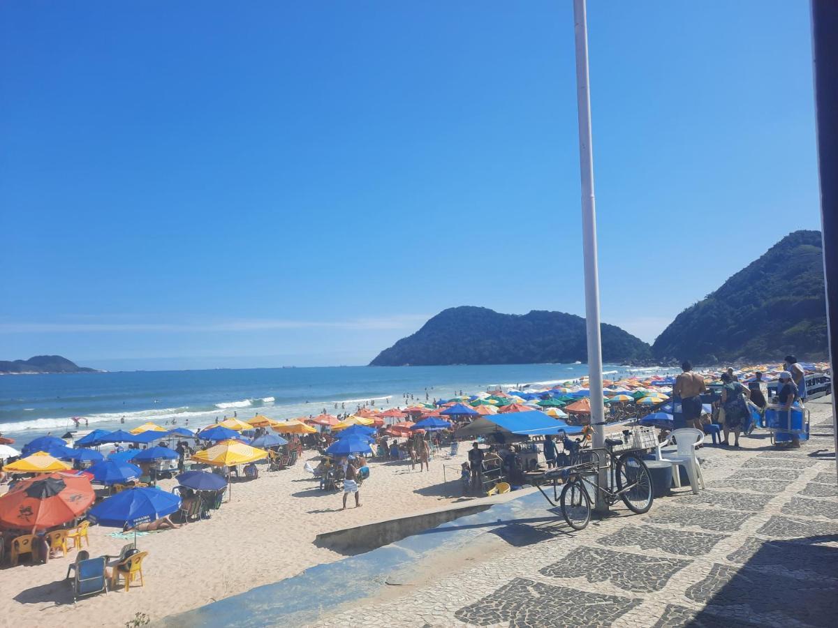 Apto Na Praia Do Tombo A 100M Guarujá Kültér fotó